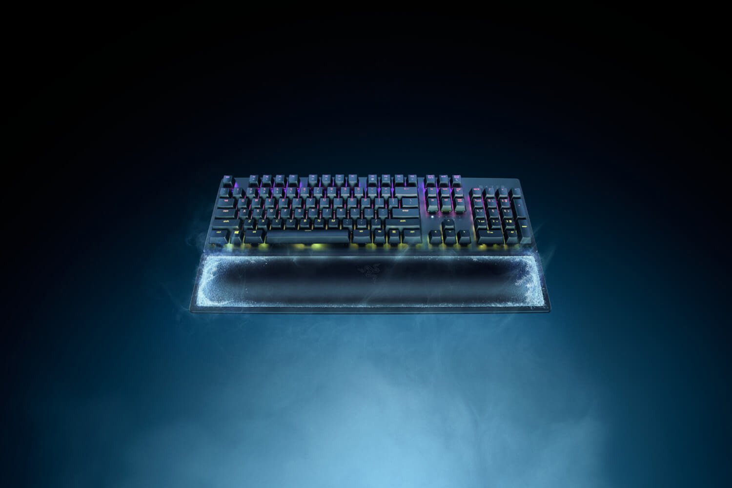 Razer Ergonomic Cooling Gel-Infused Wrist Rest For Full-sized Keyboards - Image 2