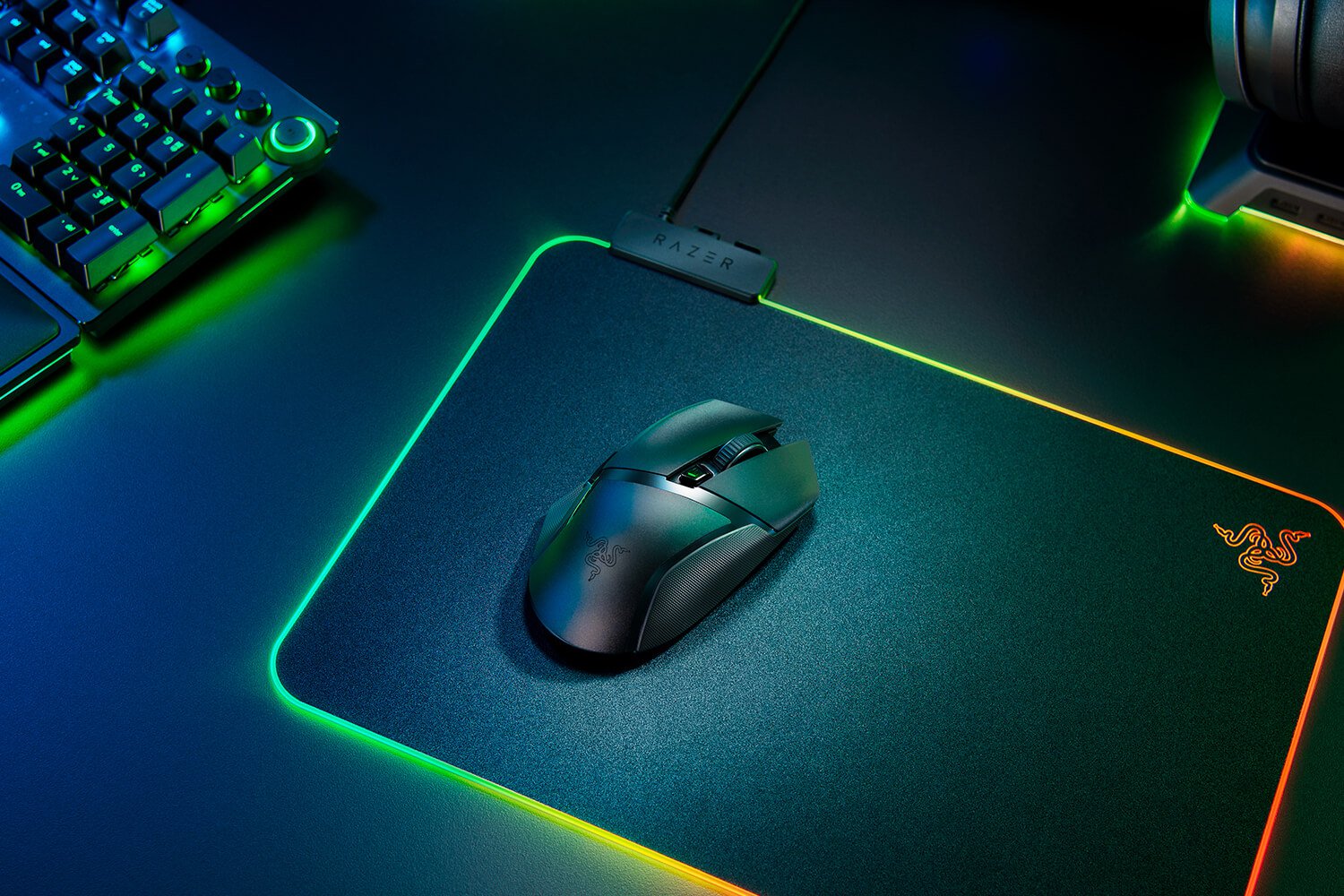 Razer Basilisk X HyperSpeed Wireless Gaming Mouse - Image 3